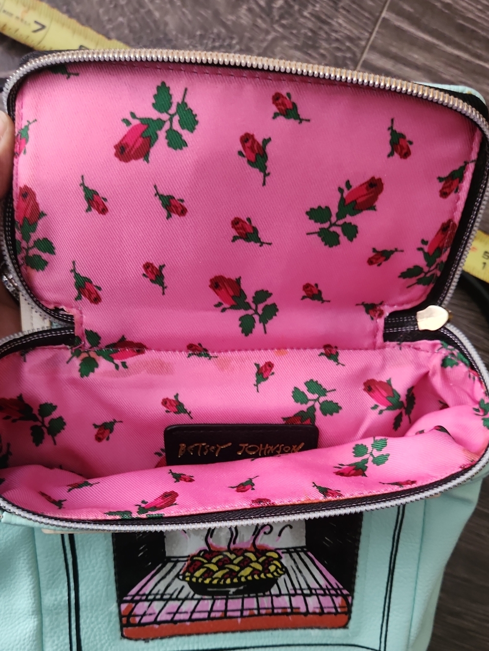 Betsey Johnson Gimme Some L'Oven Crossbody Purse Bag Mint Oven - Picture 5 of 10